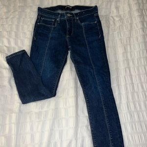 EXPRESS Mid Rise Ankle Legging Jean Dark Wash Size 6S